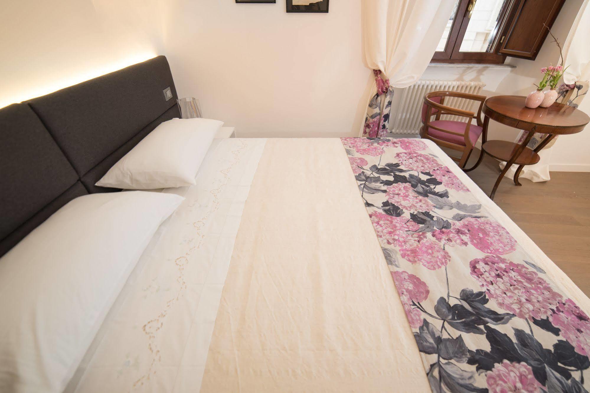 Approdo Ripetta Bed & Breakfast Roma Dış mekan fotoğraf